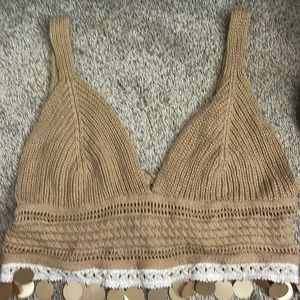 Beige/gold knit top